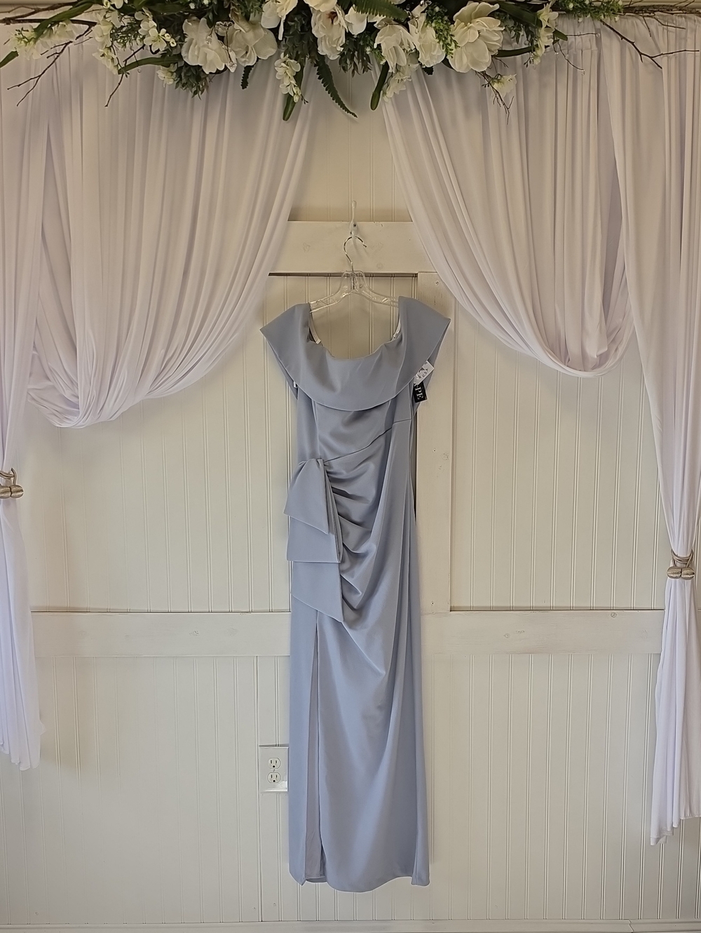 Xscape NWT Sky Blue Ruffle Off Shoulder Maxi Gown Dress Size 14 #3760X